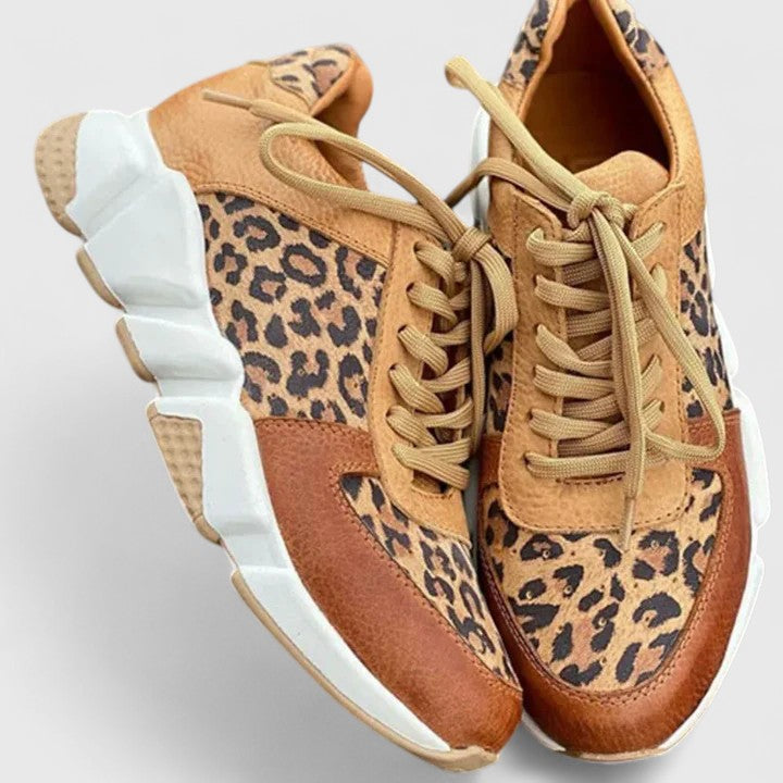 Pravira | Elegant Sneakers